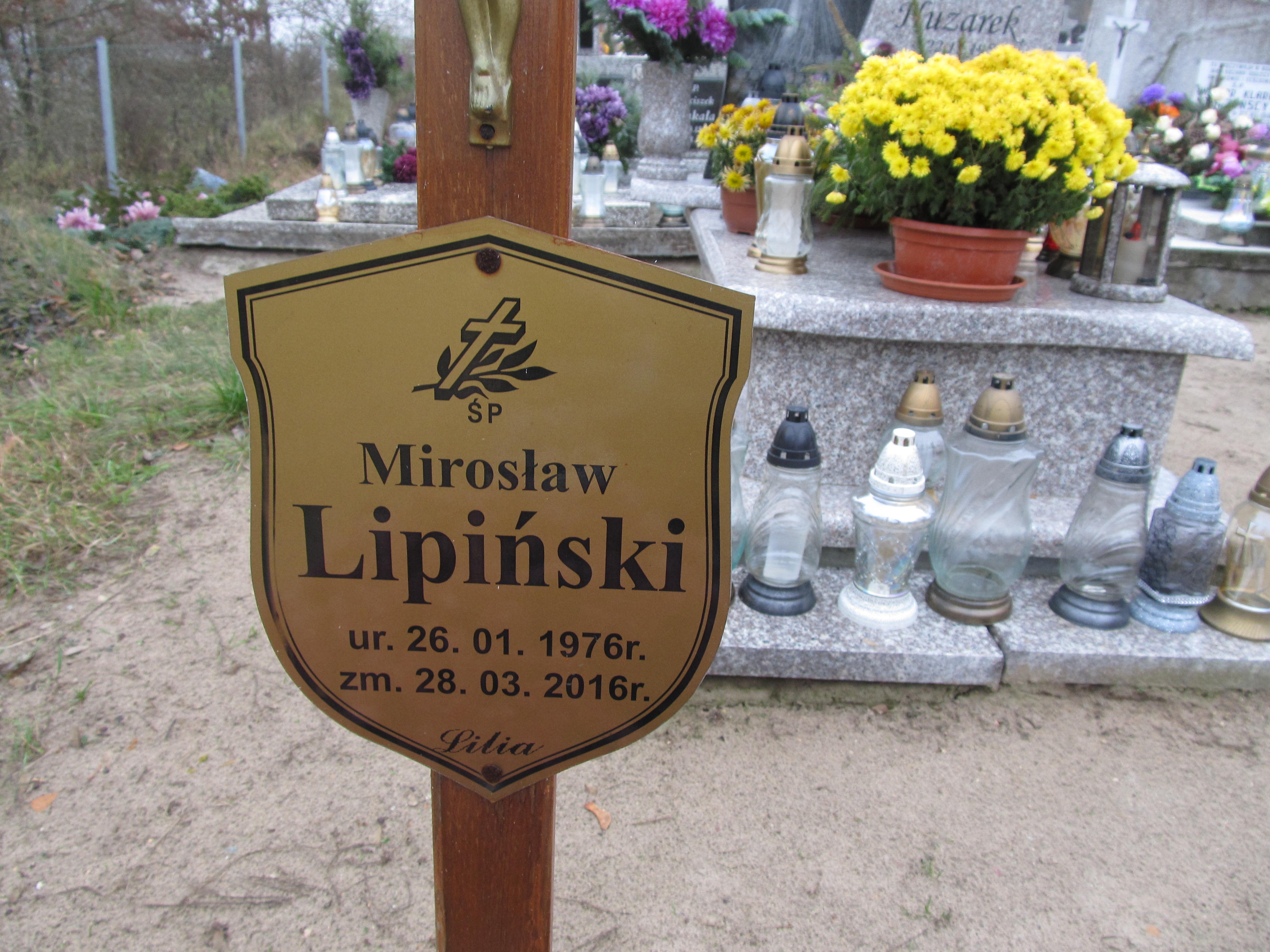 Mirosław Lipiński 1976 Pogódki - Grobonet - Wyszukiwarka osób pochowanych